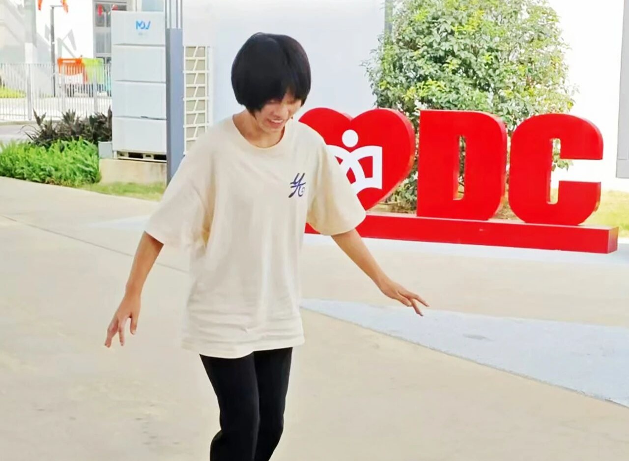 深小理获“奖”记｜贺羽婕： 做志愿、搞科研的“反迷茫”进阶之路