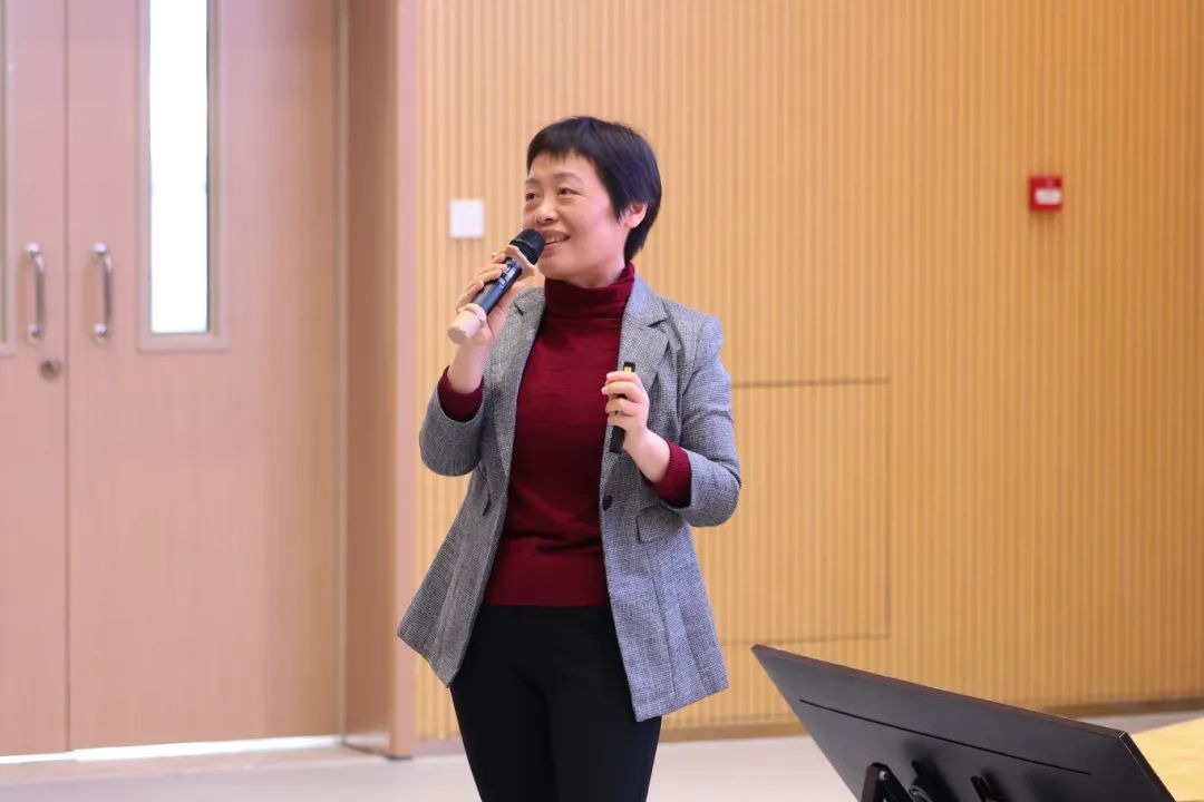 世界冠军来啦！棋后谢军走进深圳理工，分享黑白格的人生哲学