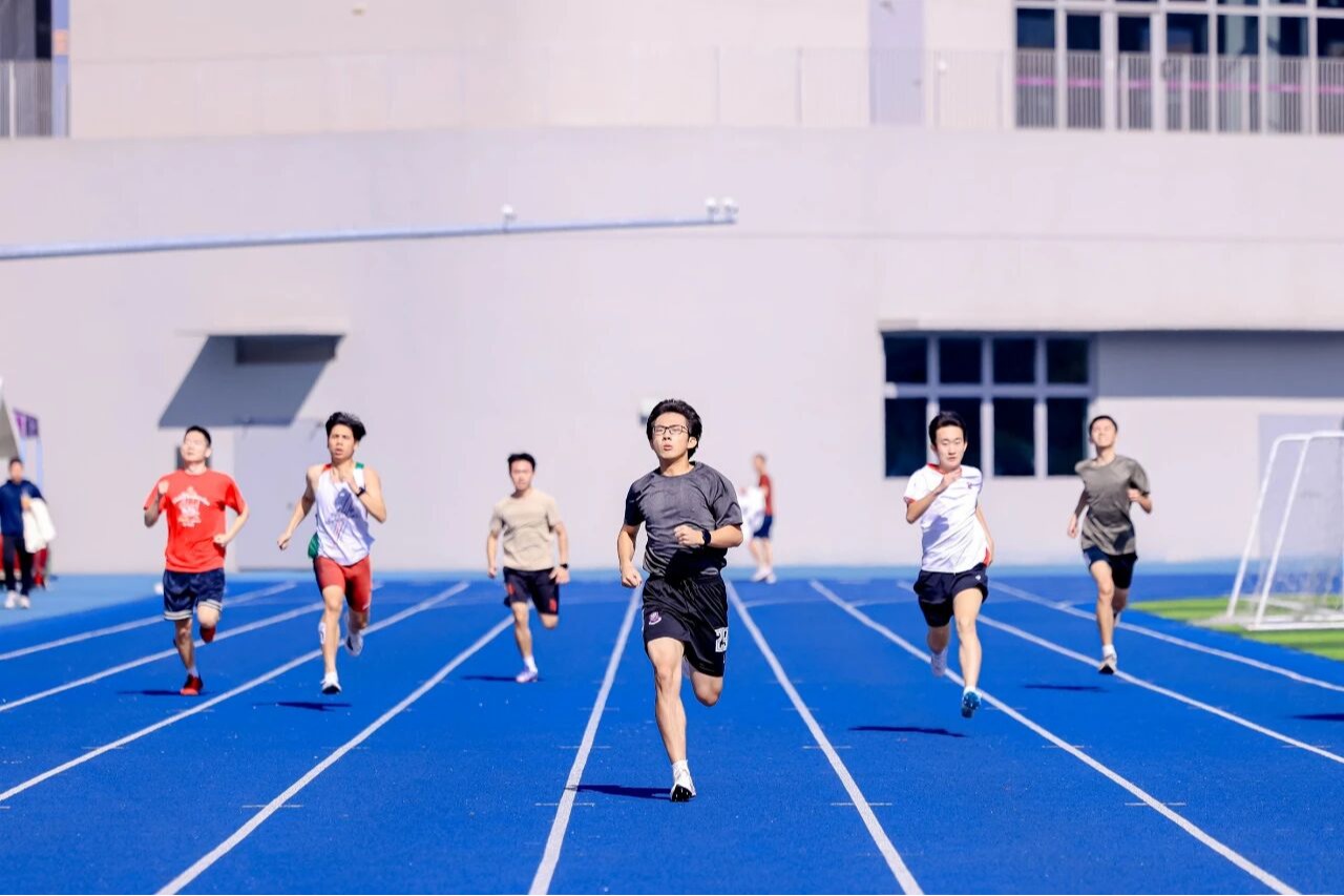 深圳理工大学举办首届校园运动会